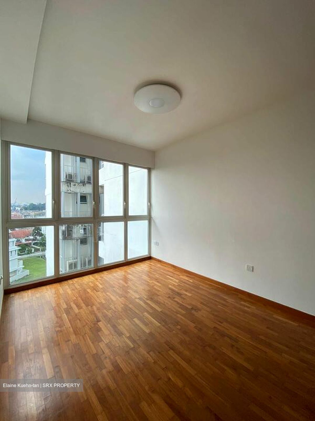 1 Canberra (D27), Condominium #518181241